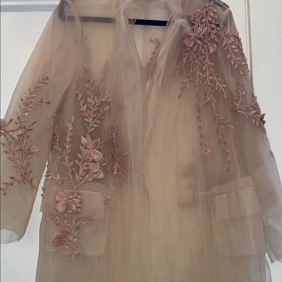 Oscar de la Renta tulle nude Floral embroidered jacket - Picture 3 of 8